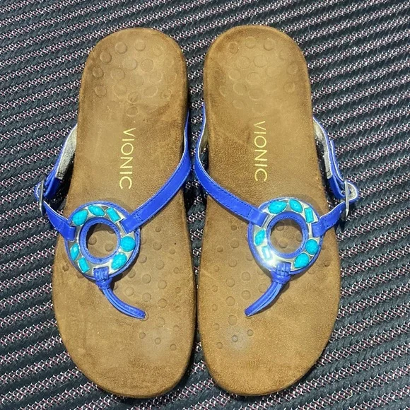 Vionic Flip Flops - Picture 1 of 3